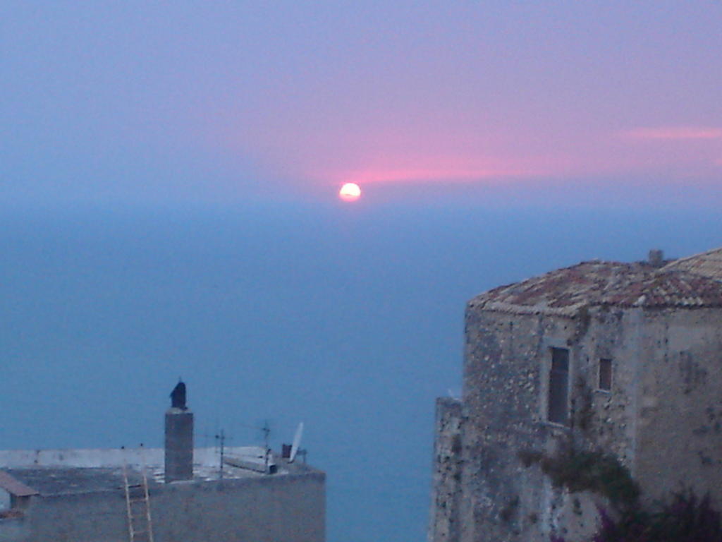 بيسْكيتْشّي Locanda Al Castello المظهر الخارجي الصورة